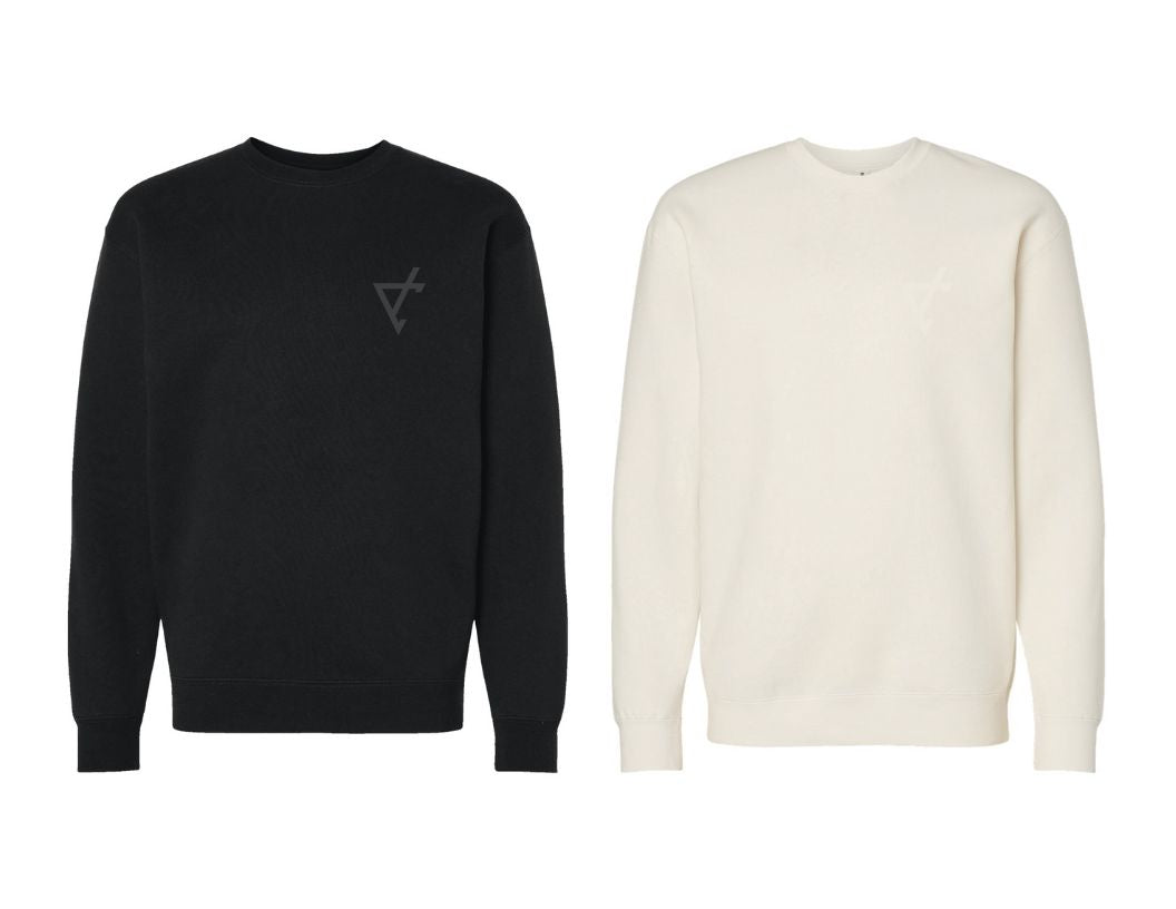 DC Embroidered Crewneck